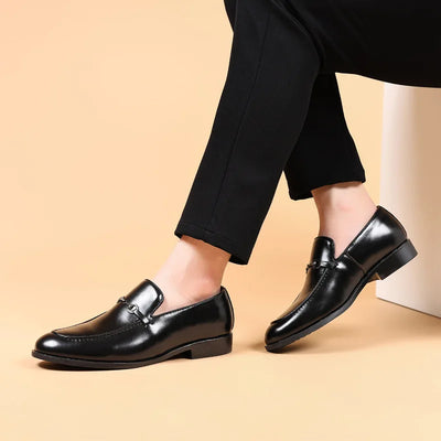 Arvonti — Leather Loafers