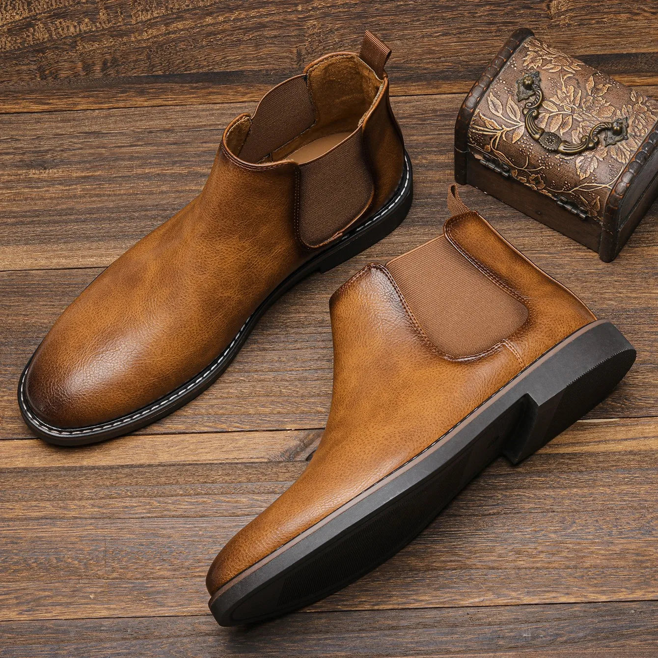 CALVERON — Heritage Chelsea Boots