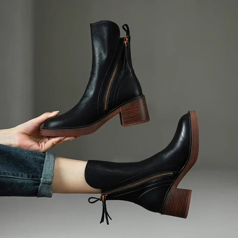 Lysaro Ankle Boots