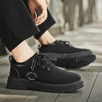 ALVERNO — Classic Lace-Up Shoes